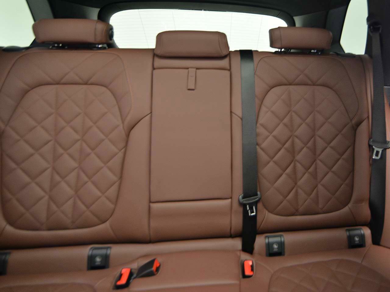 Used 2026 BMW X5 sDrive40i image 9