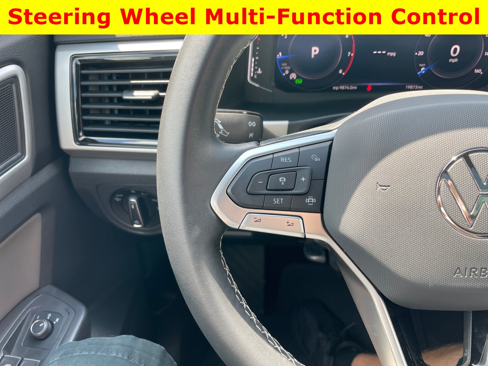 Used 2023 Volkswagen Atlas Cross Sport SE w/ Panoramic Sunroof Package FWD image 20