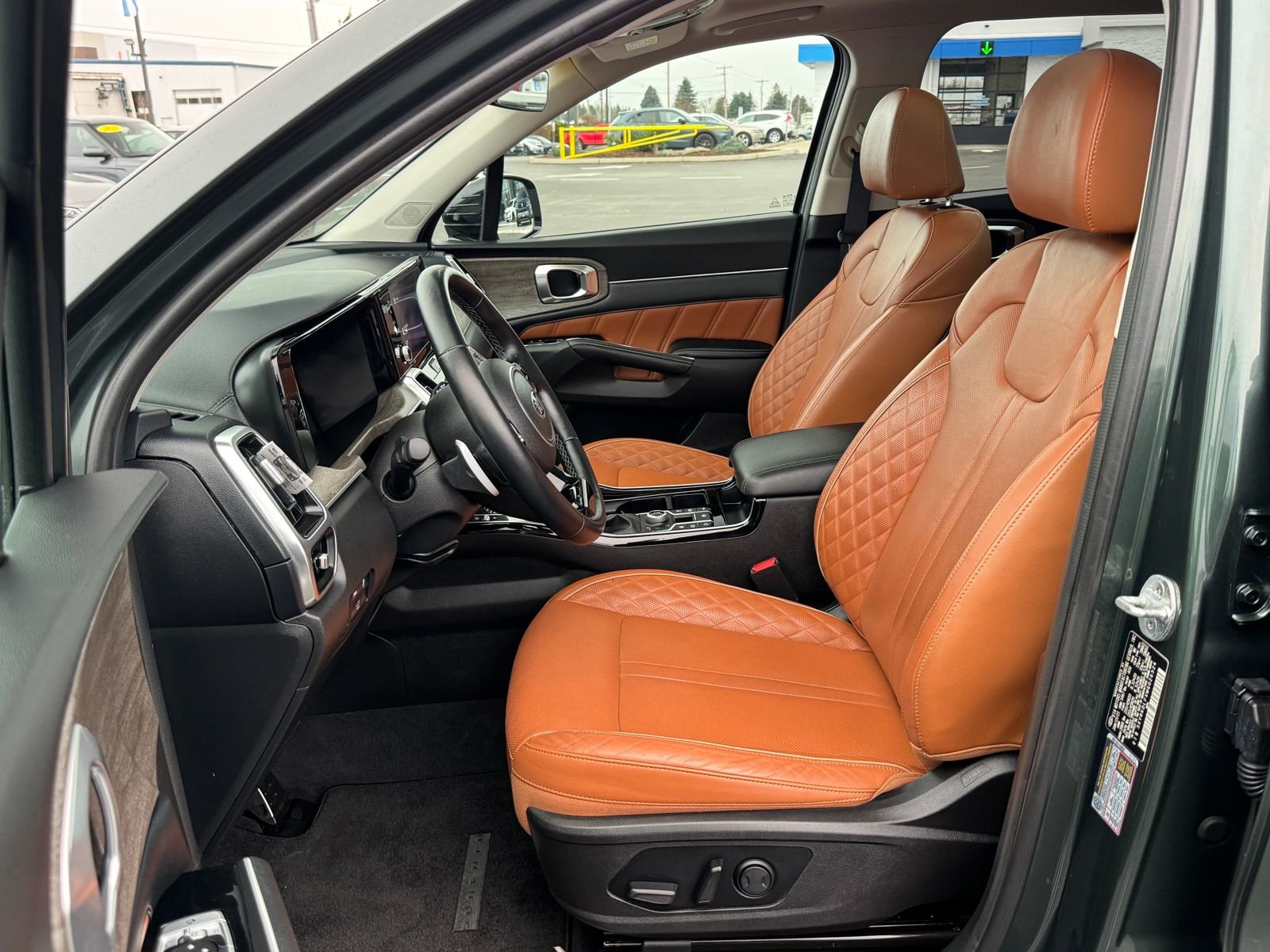 Used 2021 Kia Sorento SX Prestige image 11