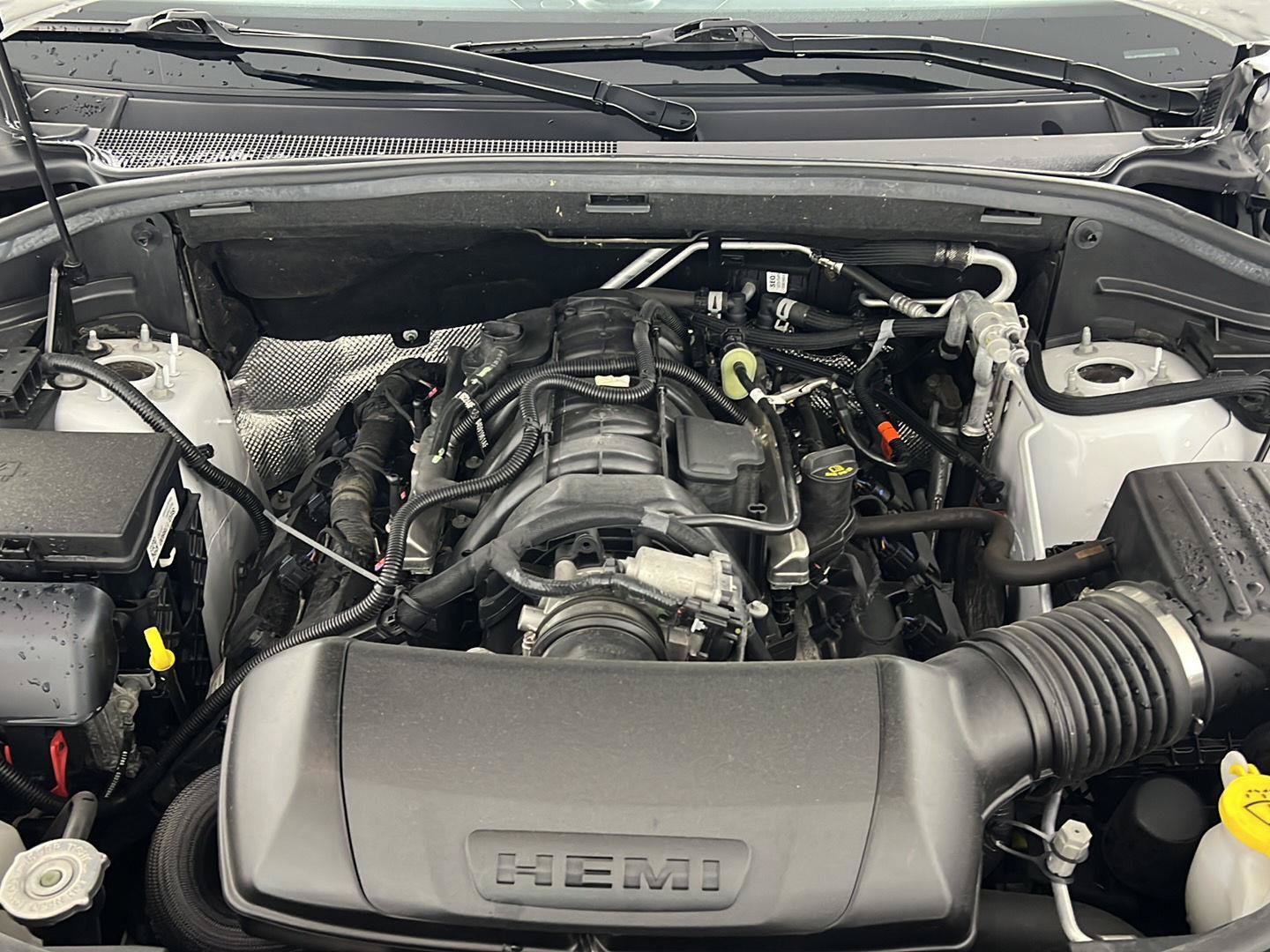 Used 2025 Dodge Durango R/T AWD/4WD image 34