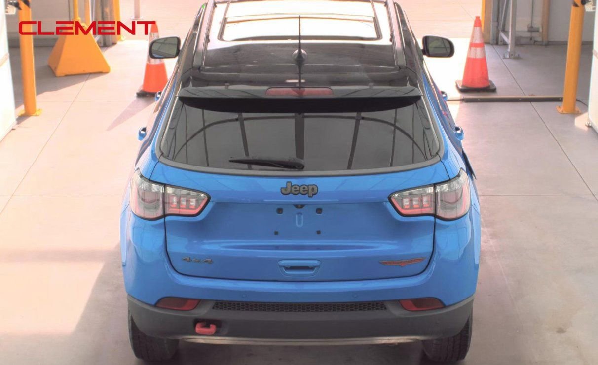 Used 2022 Jeep Compass Trailhawk w/ Sun and Sound Group image 5