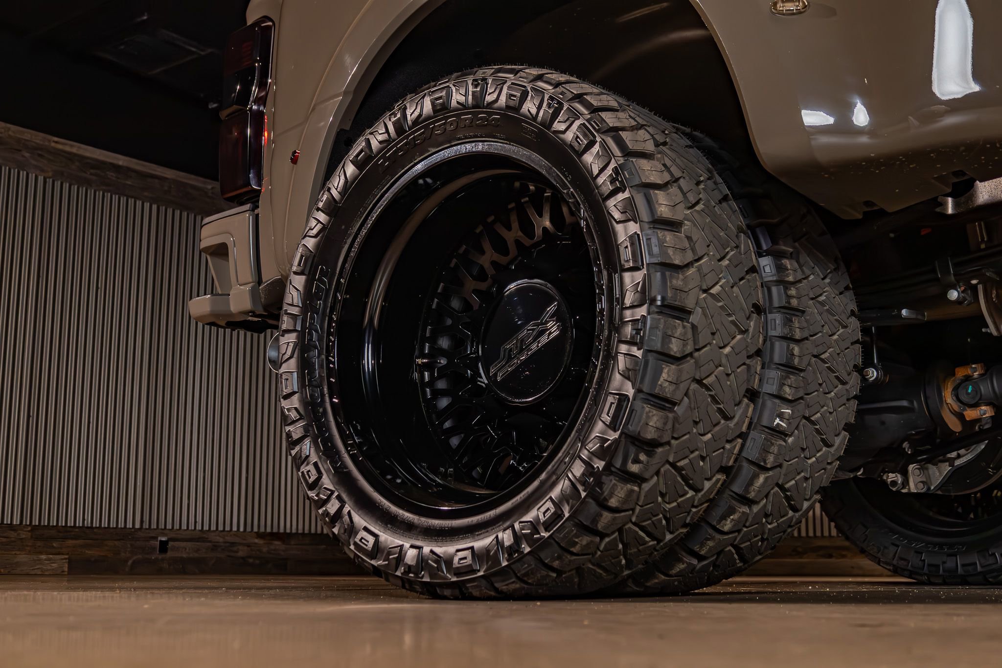 Used 2026 Ford F450 Platinum w/ Platinum Plus Package AWD/4WD image 15