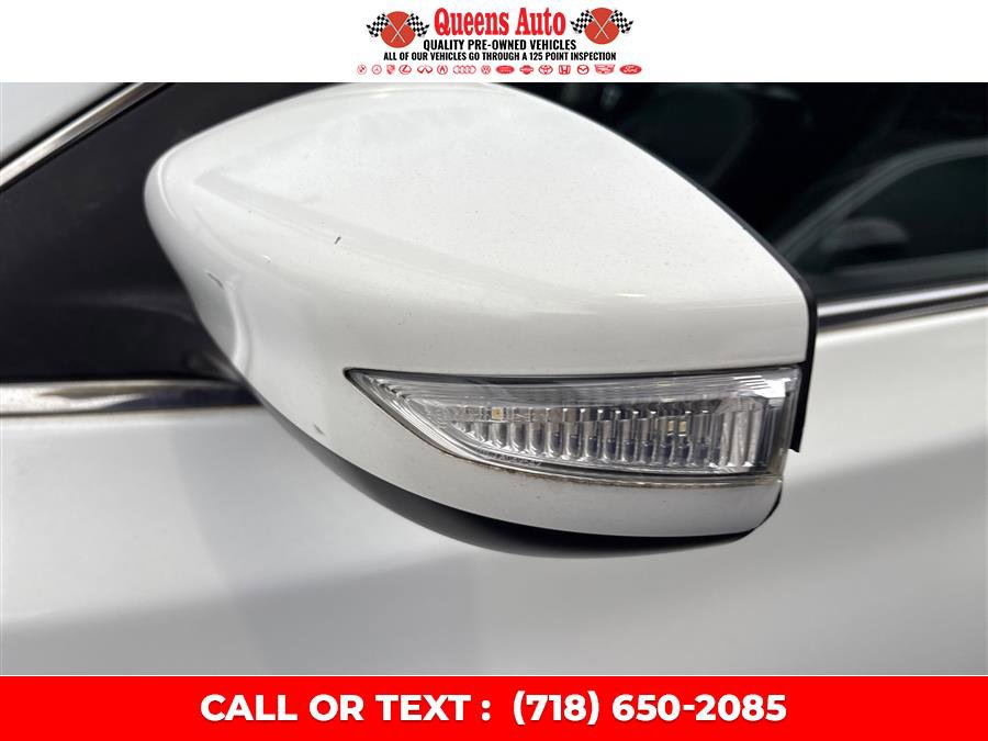 Used 2014 Nissan Sentra SL w/ Premium Package image 26