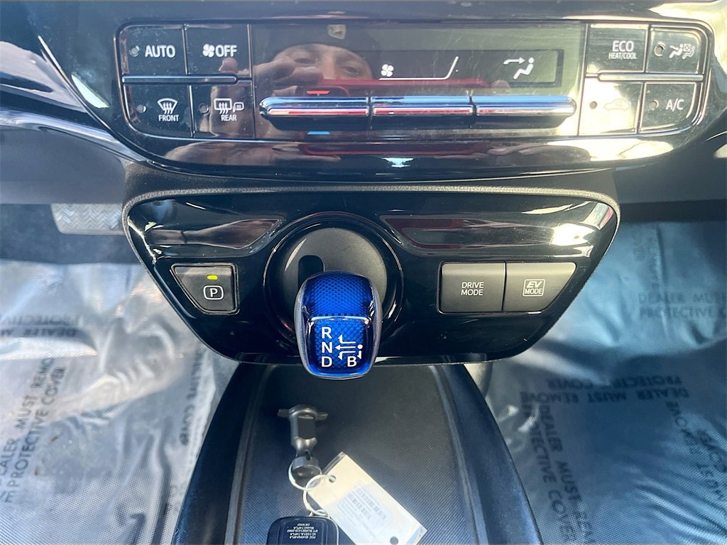 Used 2022 Toyota Prius image 17
