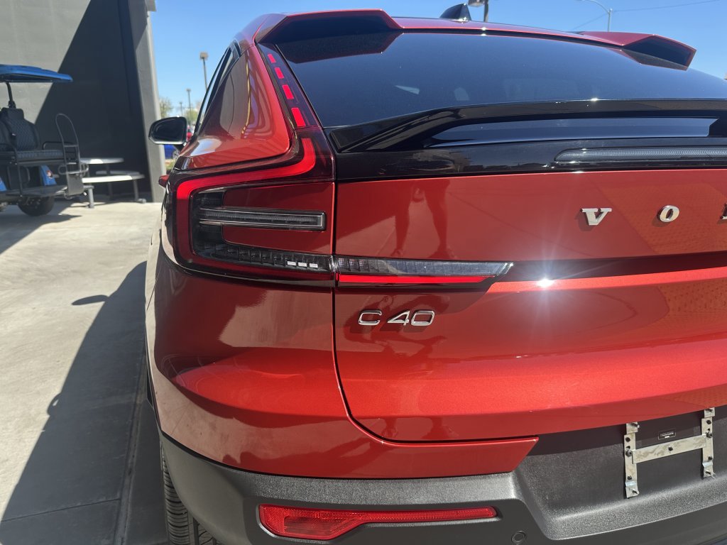 Used 2023 Volvo C40 P8 Recharge Plus image 12