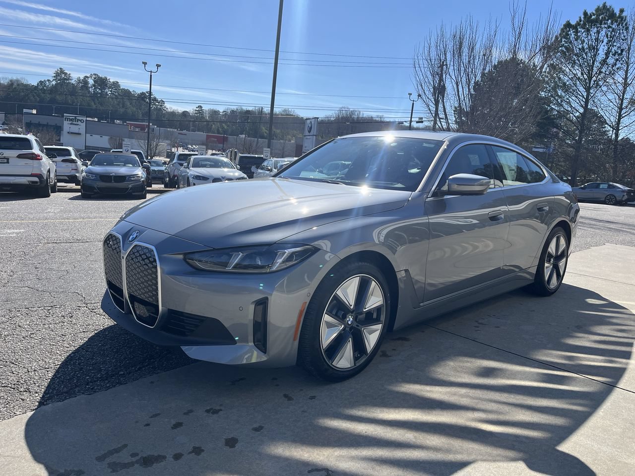 Certified 2026 BMW i4 eDrive40 w/ Premium Package RWD image 4