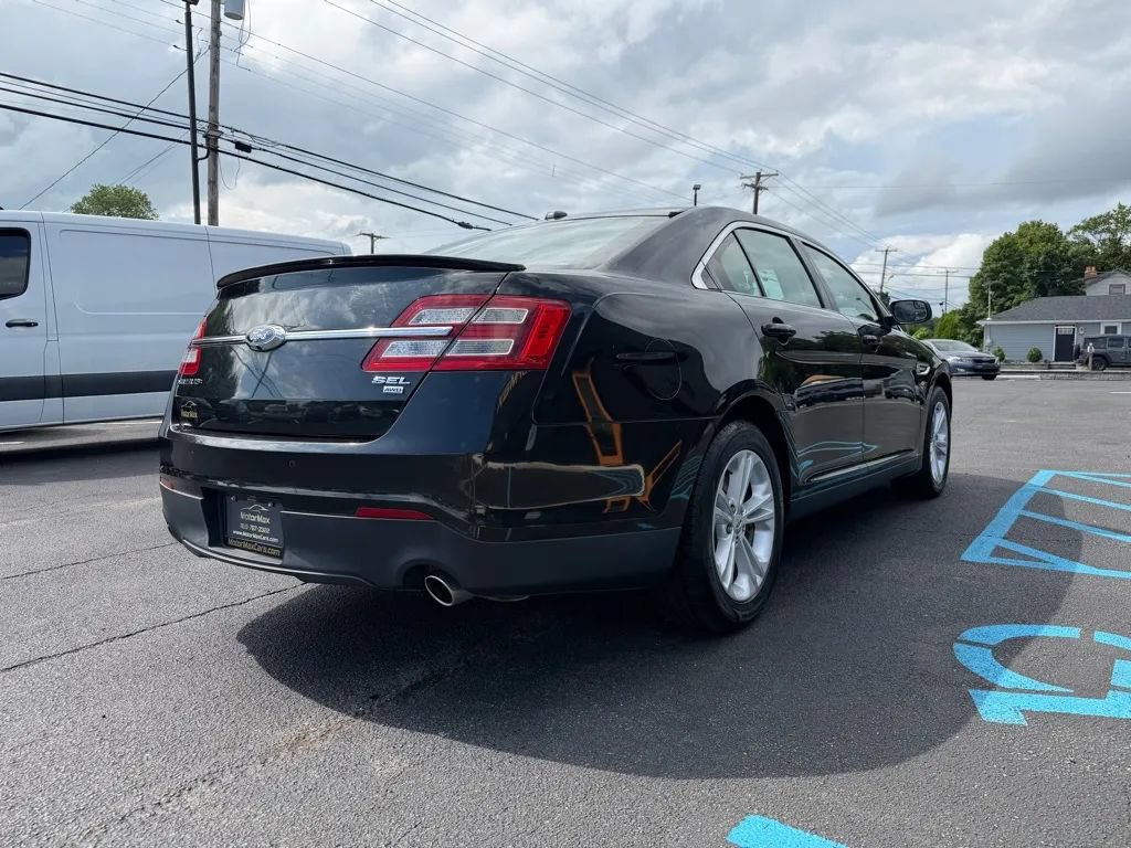 Used 2014 Ford Taurus SEL w/ Equipment Group 201A AWD/4WD image 3