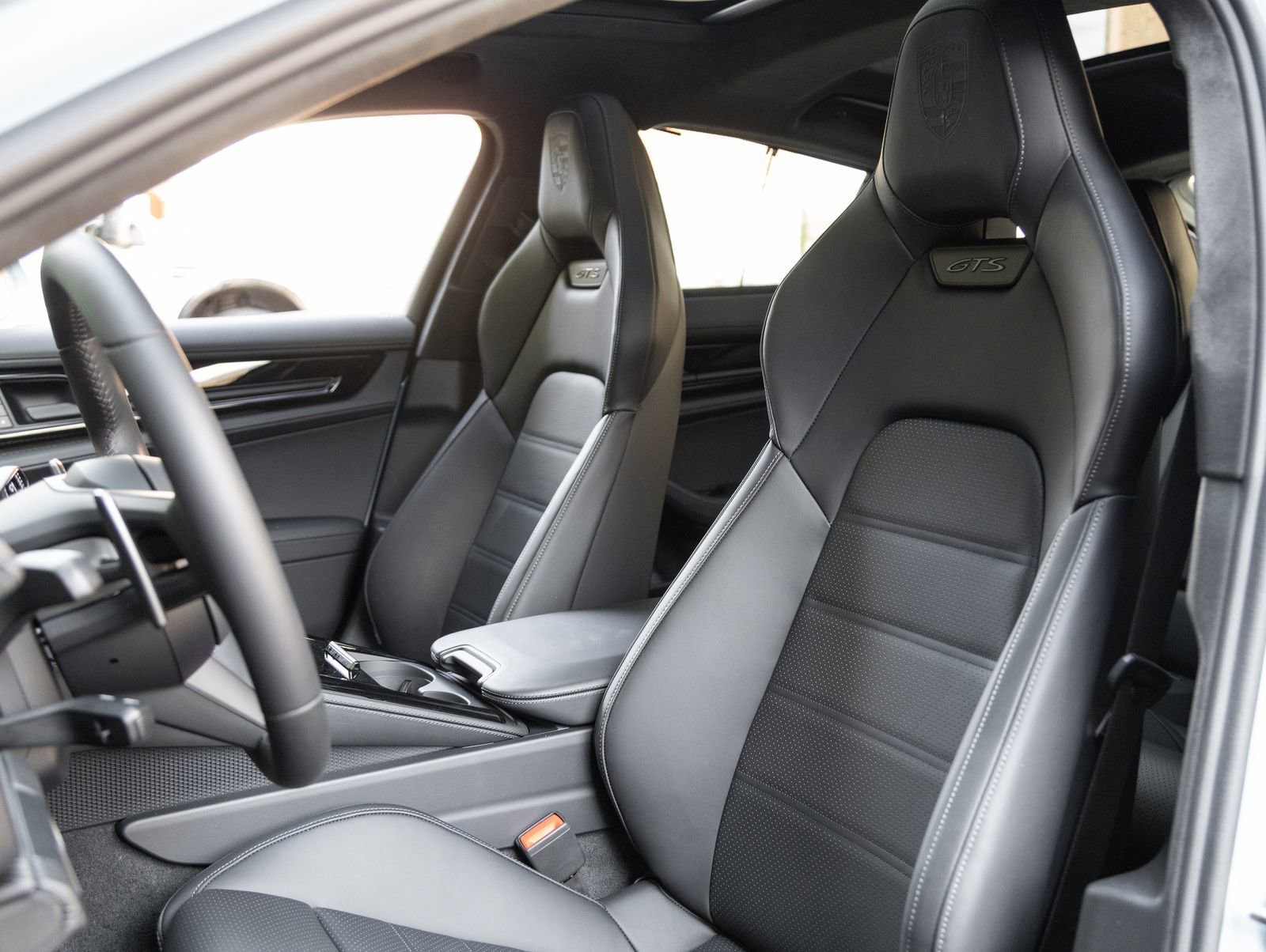 New 2026 Porsche Panamera GTS image 5