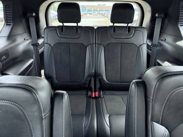 Used 2023 Jeep Grand Cherokee L Laredo AWD/4WD image 23