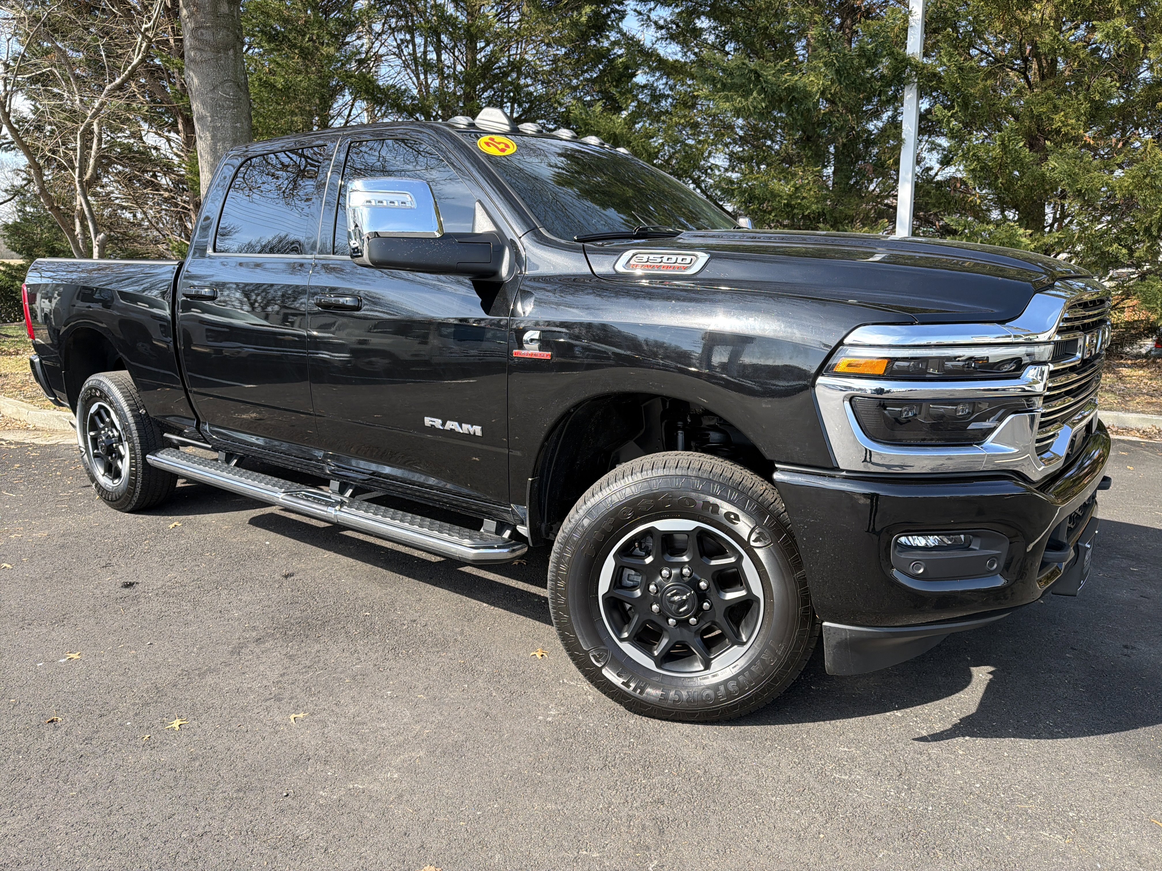 Used 2025 RAM 3500 Laramie image 7