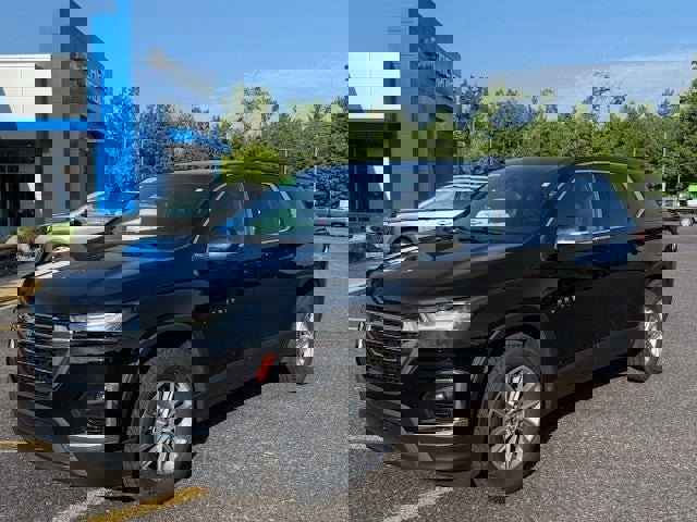 Certified 2022 Chevrolet Traverse LT image 3