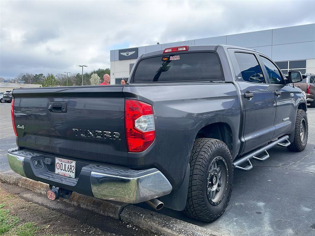 Used 2015 Toyota Tundra SR5 w/ SR5 Upgrade Package image 6