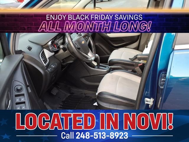 Used 2020 Chevrolet Trax LT w/ LT Convenience Package image 11