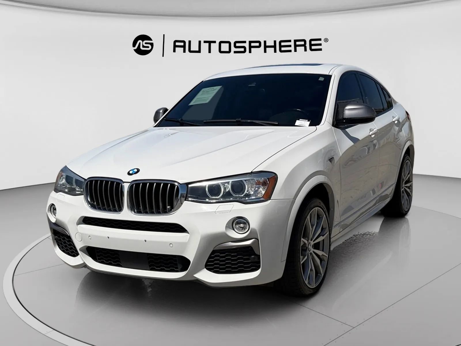 Used 2018 BMW X4 M40i image 4