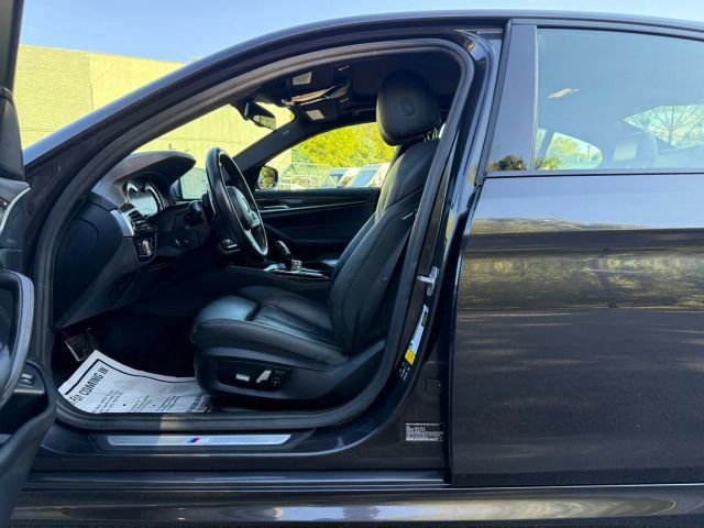 Used 2018 BMW 540i xDrive image 11