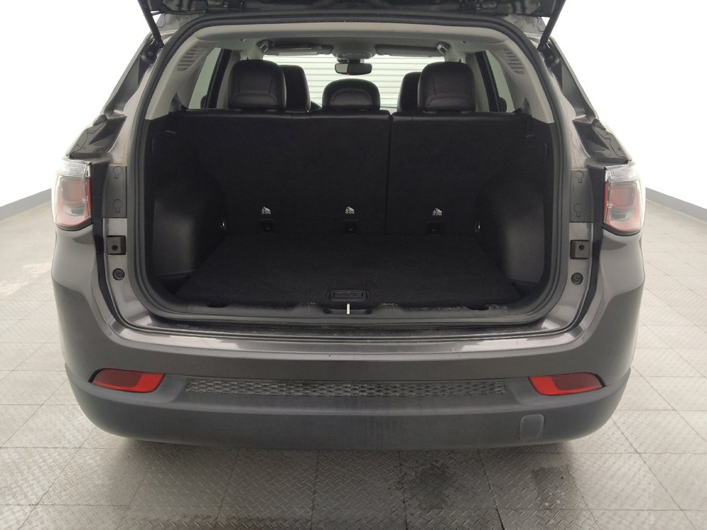 Used 2022 Jeep Compass Latitude AWD/4WD image 29