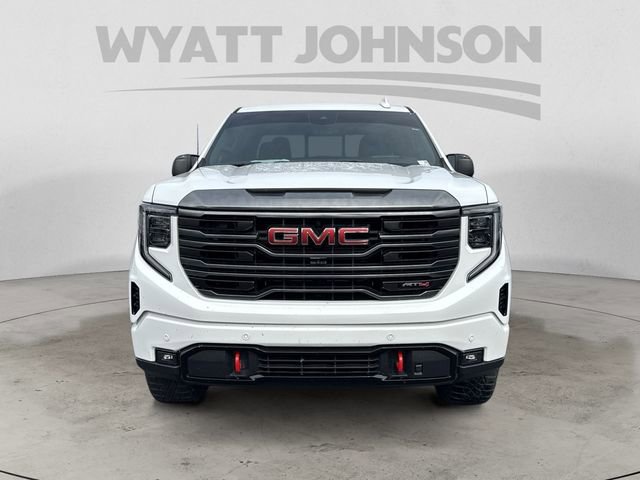 Used 2024 GMC Sierra 1500 AT4 w/ Technology Package AWD/4WD image 8