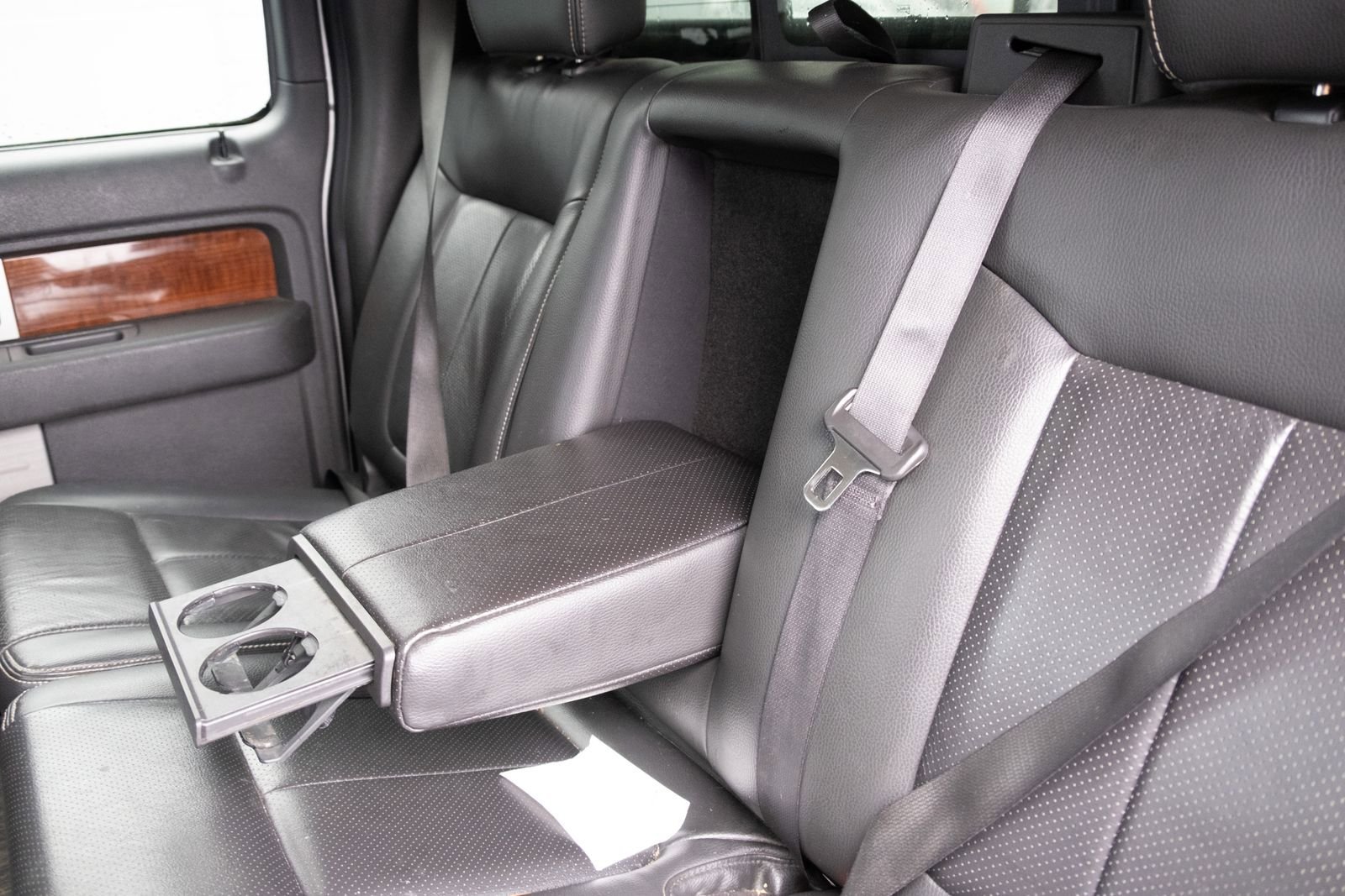 Used 2010 Ford F150 Lariat image 15