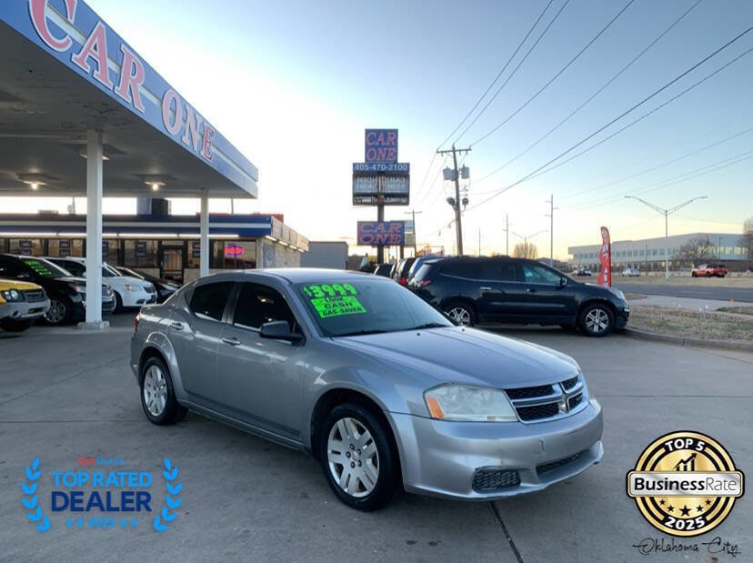 Used 2014 Dodge Avenger SE image 2