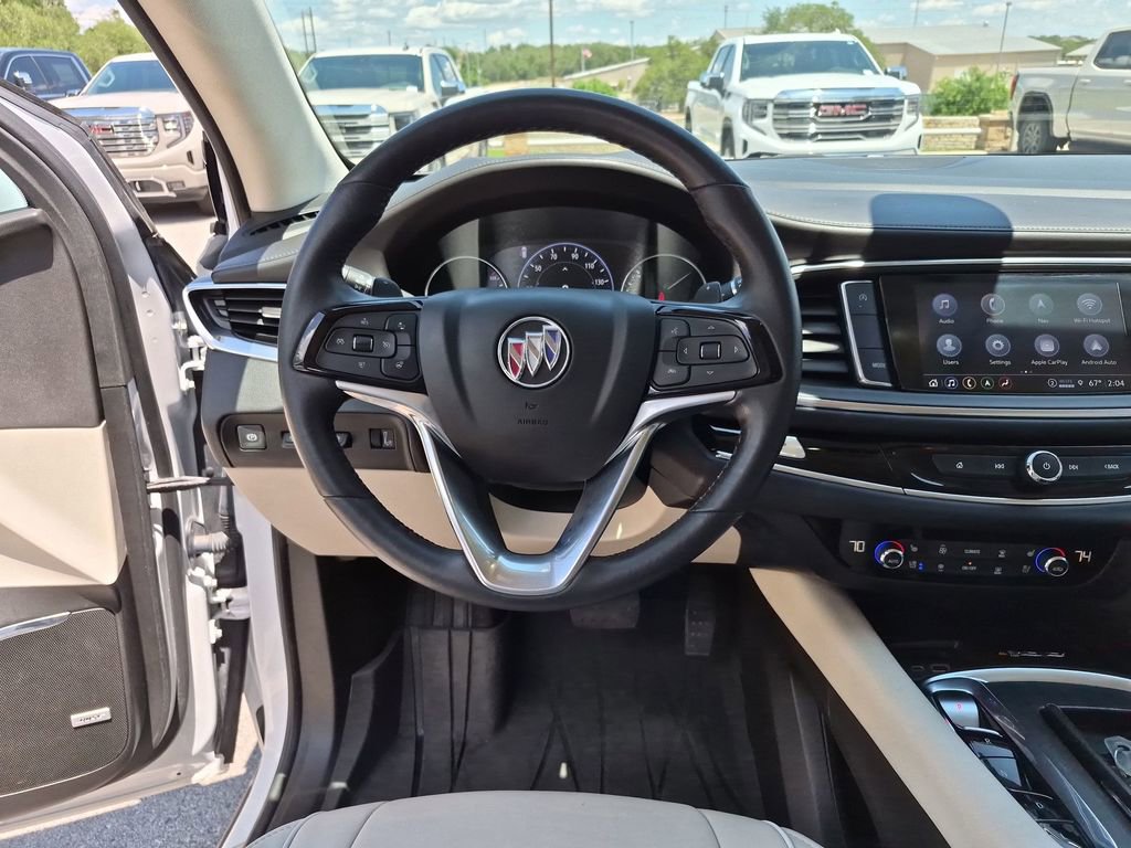 Used 2023 Buick Enclave Avenir w/ Avenir Technology Package FWD image 31