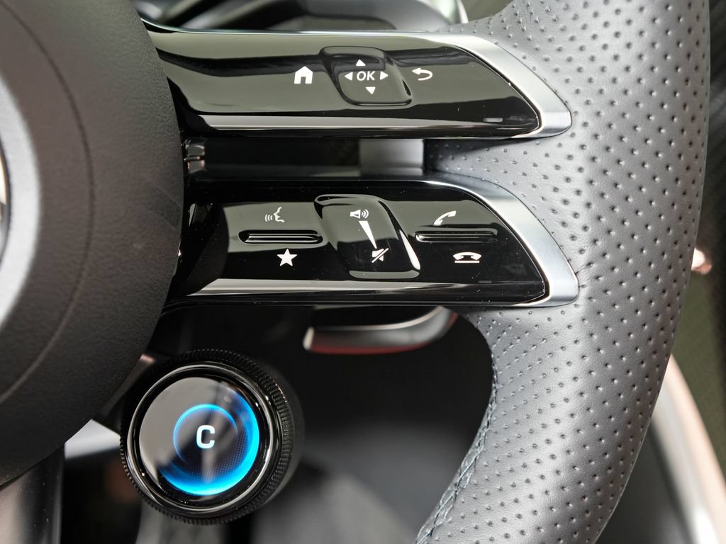 Certified 2026 Mercedes-Benz C 43 AMG 4MATIC Sedan image 18