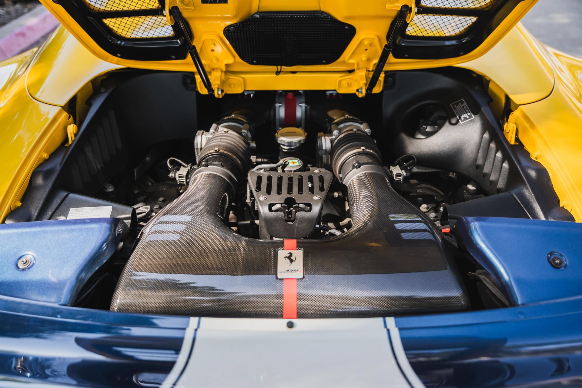 Used 2015 Ferrari 458 Speciale A RWD image 58