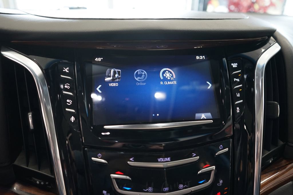 Used 2015 Cadillac Escalade Premium AWD/4WD image 41