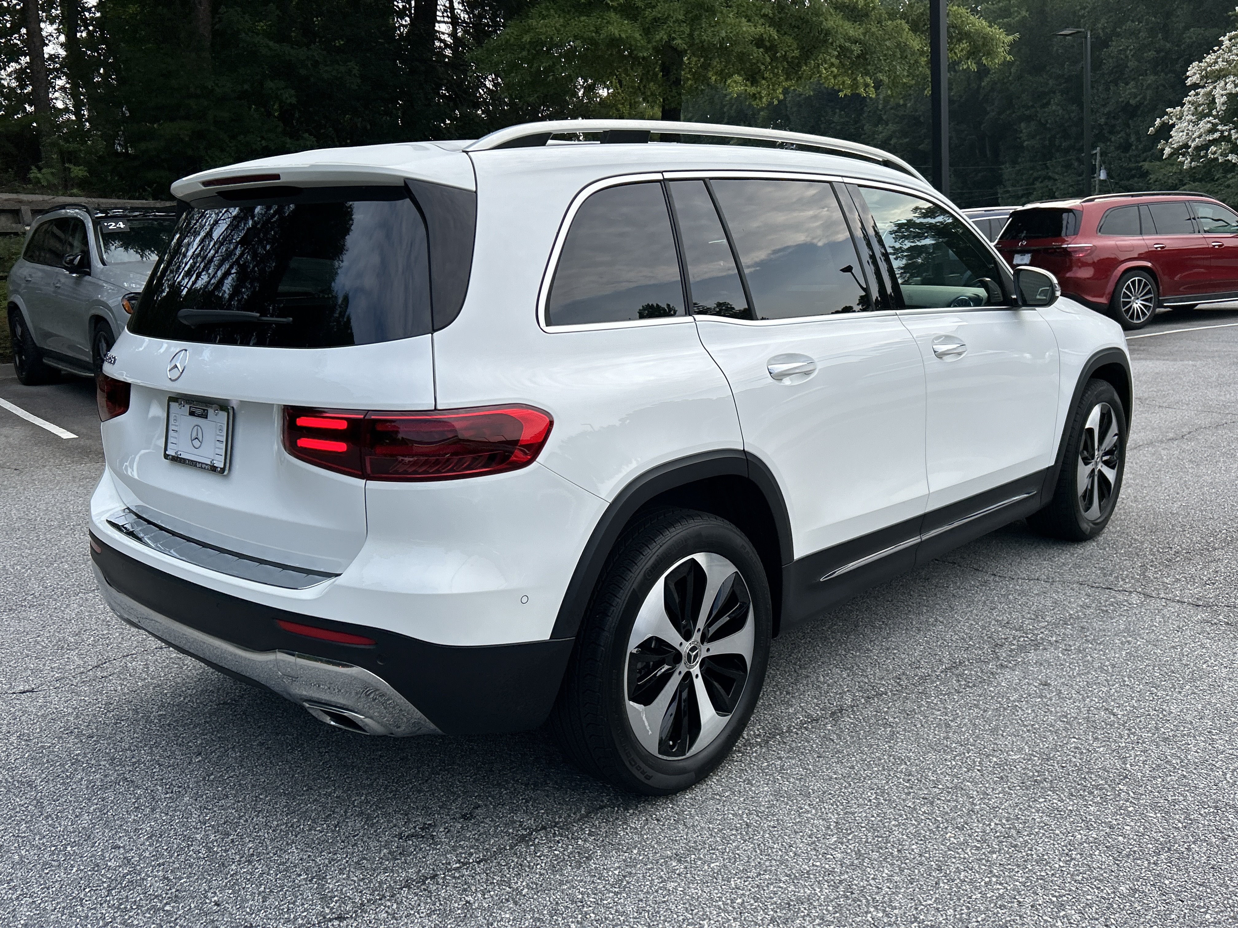 Certified 2024 Mercedes-Benz GLB 250 image 6