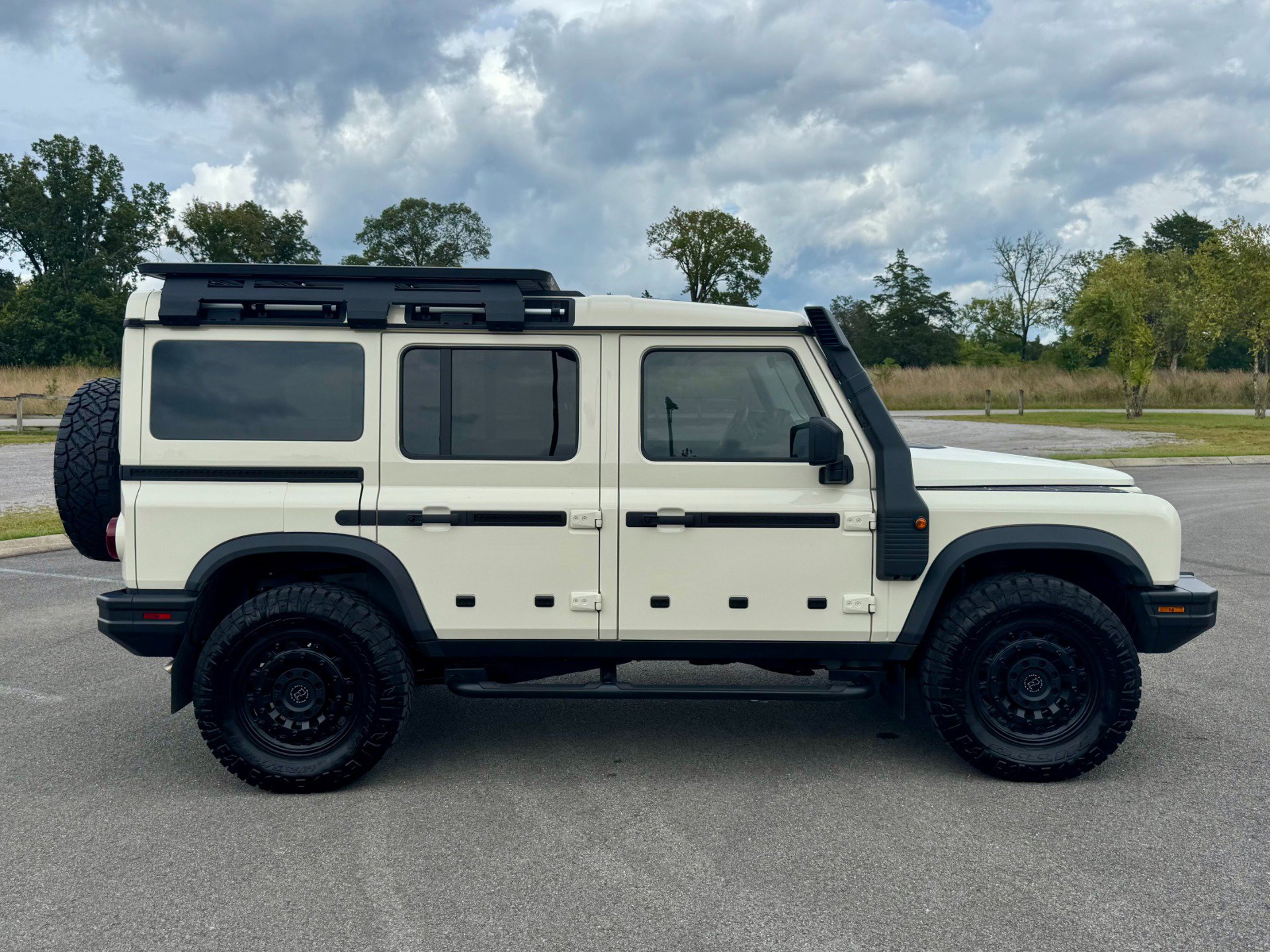 Used 2024 INEOS Grenadier image 7