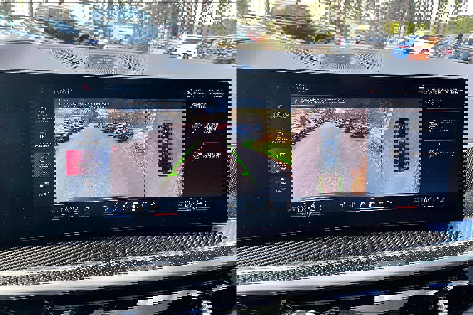 Certified 2024 BMW X7 M60i w/ Executive Package image 36