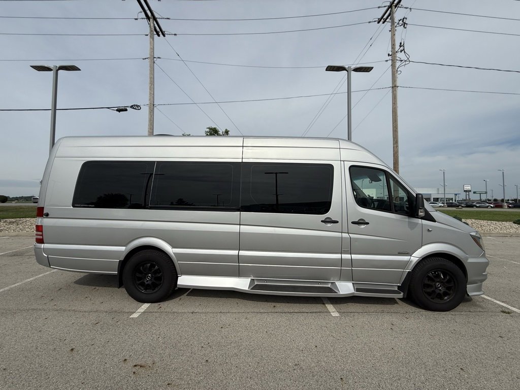 Used 2016 Mercedes-Benz Sprinter 3500 image 12