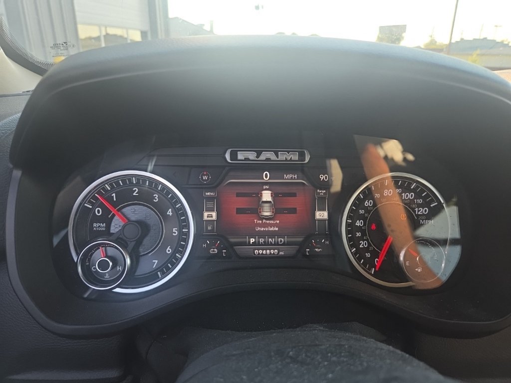 Used 2019 RAM 1500 Big Horn RWD image 28