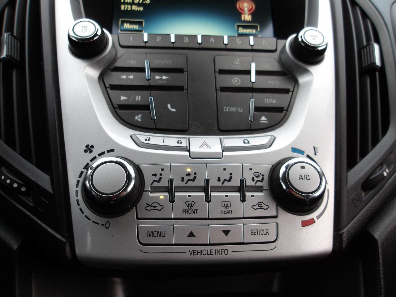 Used 2013 Chevrolet Equinox LT w/ Driver Convenience Package image 14