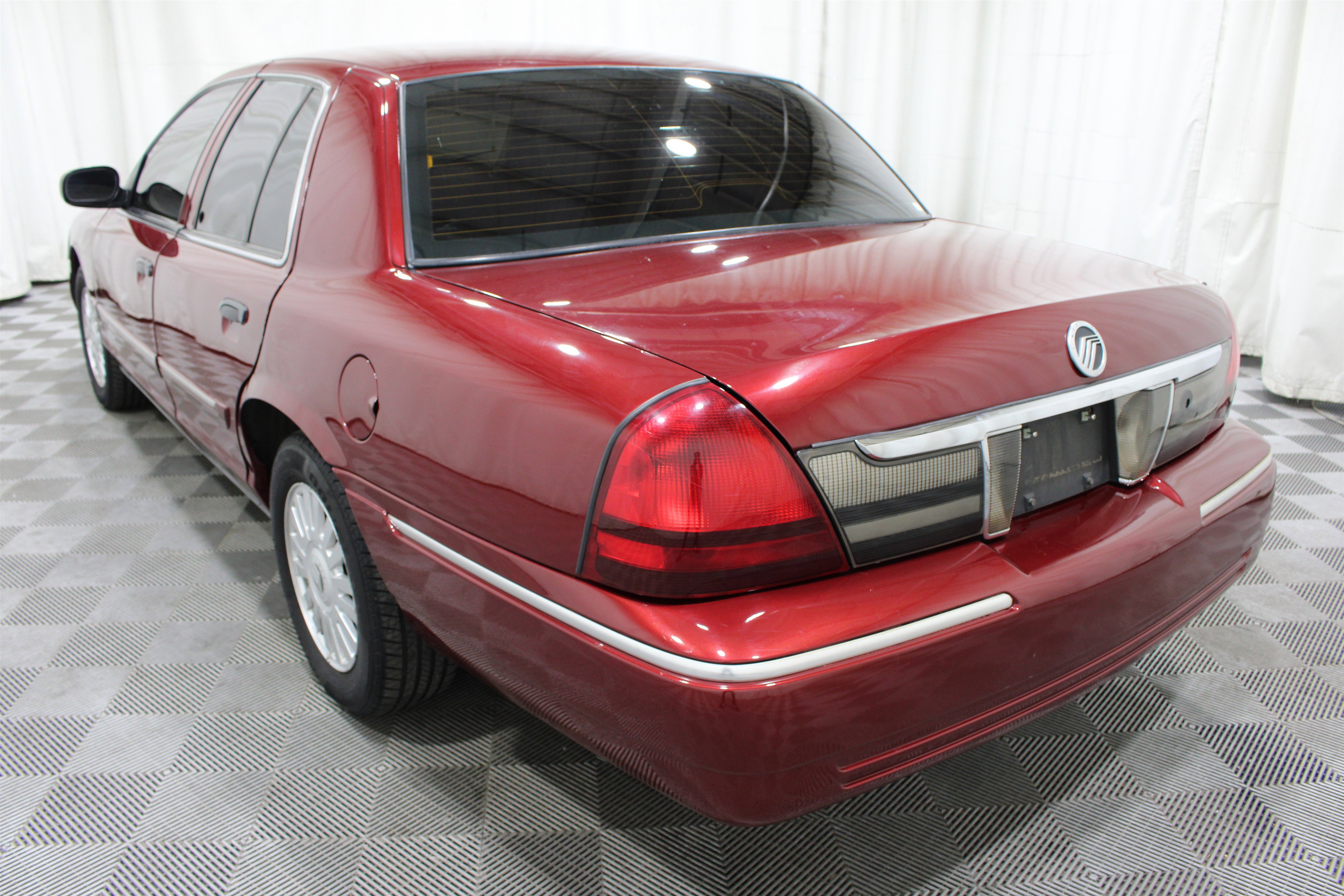 Used 2007 Mercury Grand Marquis LS image 25
