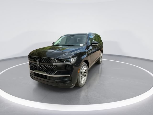 New 2026 Lincoln Navigator Reserve AWD/4WD image 3