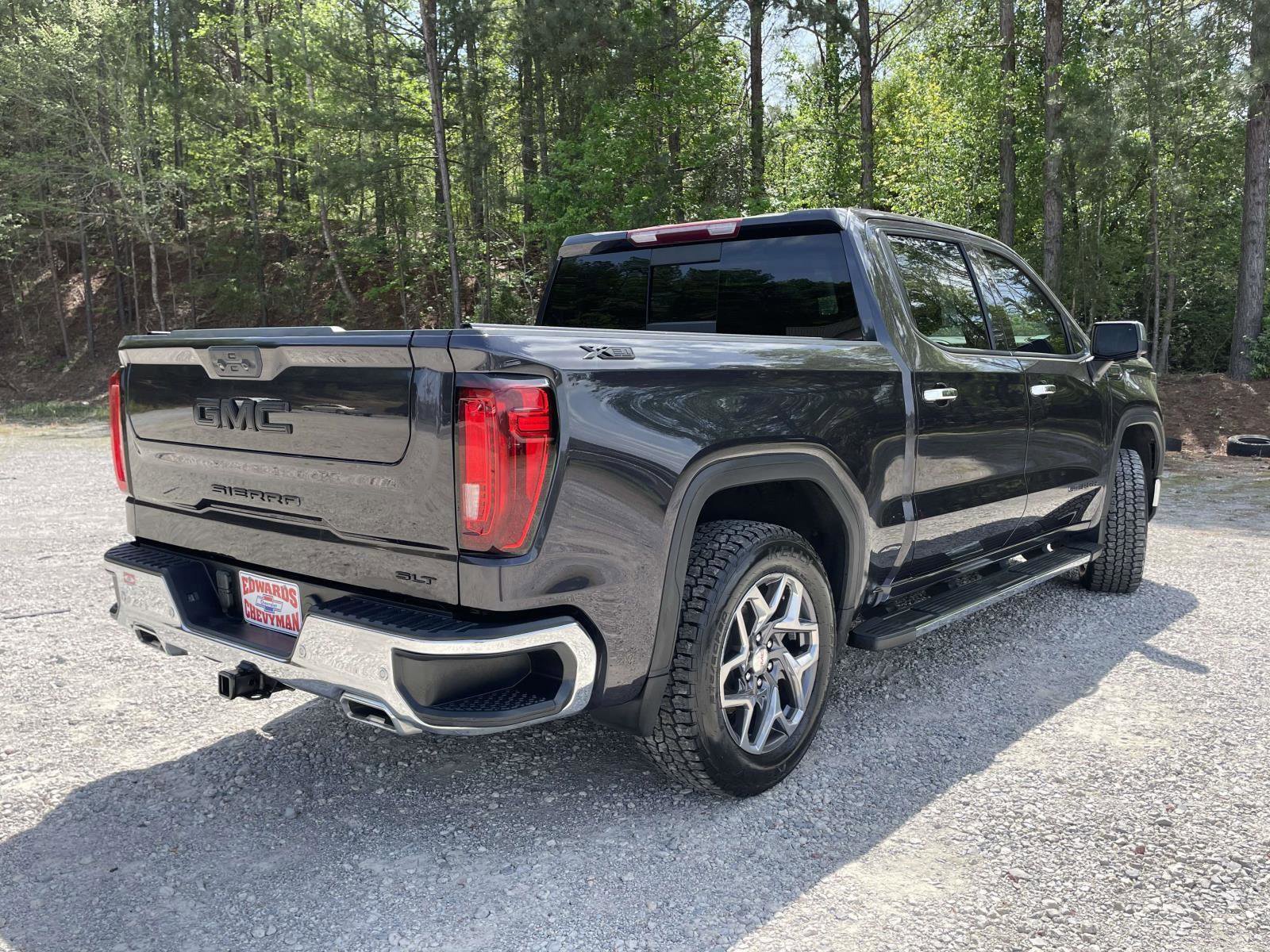 Used 2022 GMC Sierra 1500 SLT w/ SLT Premium Plus Package image 21