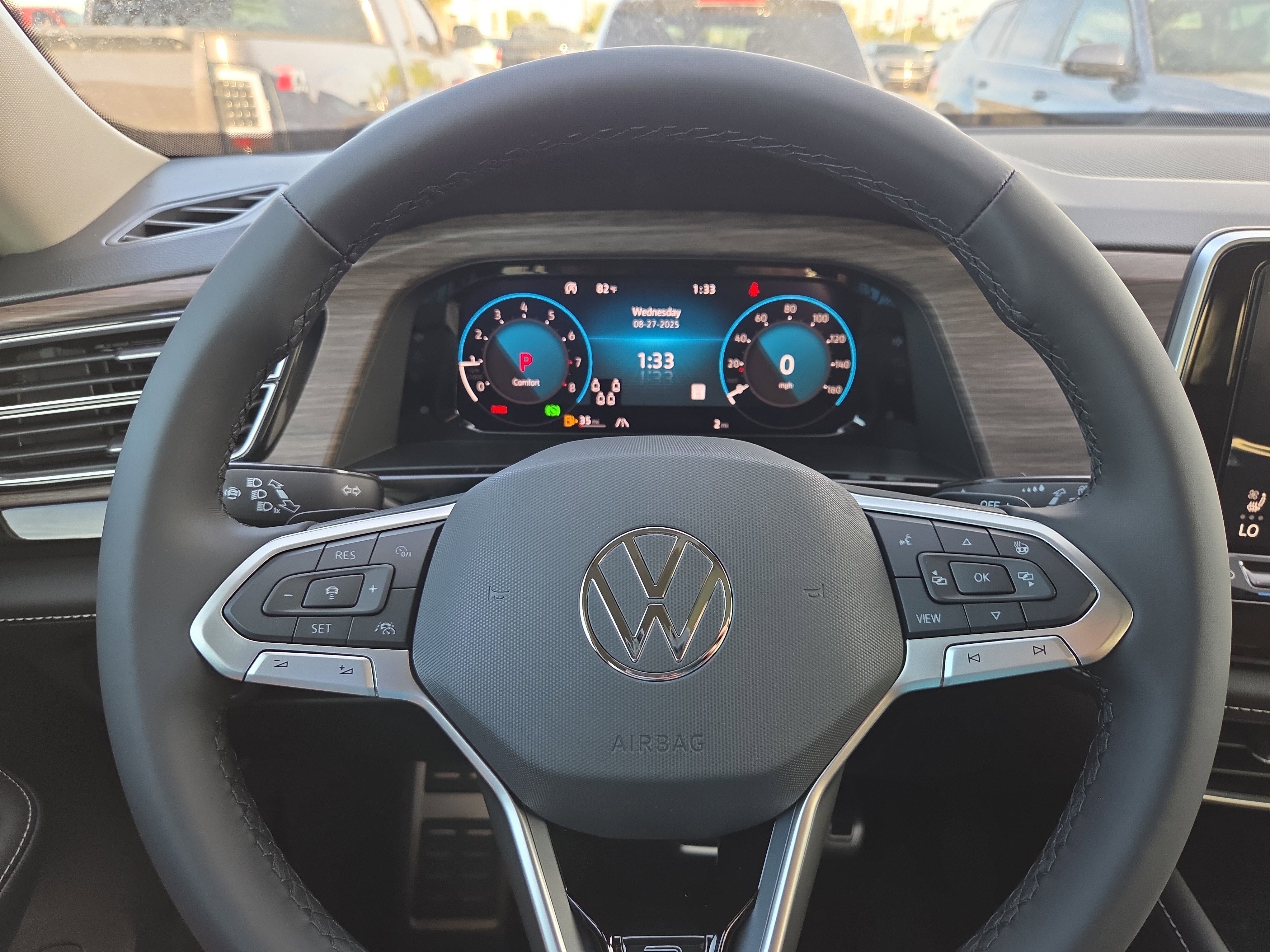 New 2026 Volkswagen Atlas SEL Premium R-Line image 10