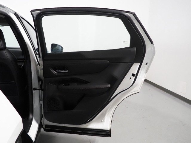 Used 2024 Nissan Ariya Engage image 62