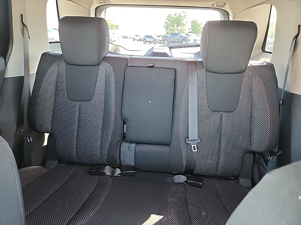 Used 2011 GMC Terrain SLE AWD/4WD image 30