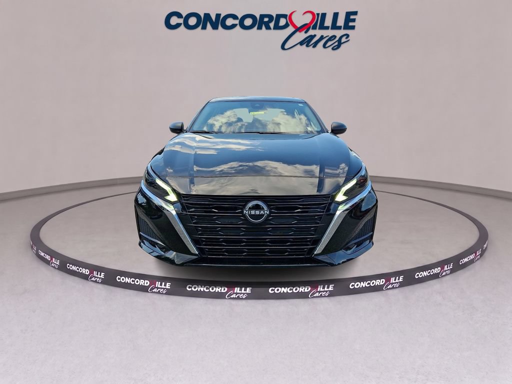 Certified 2025 Nissan Altima 2.5 SV FWD image 3