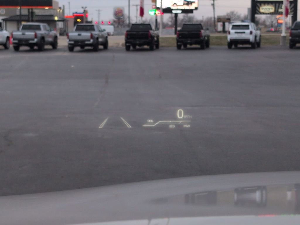 Certified 2023 Toyota Venza Limited image 33