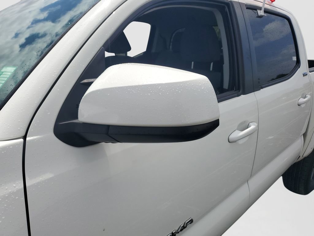 Used 2021 Toyota Tacoma SR5 image 11