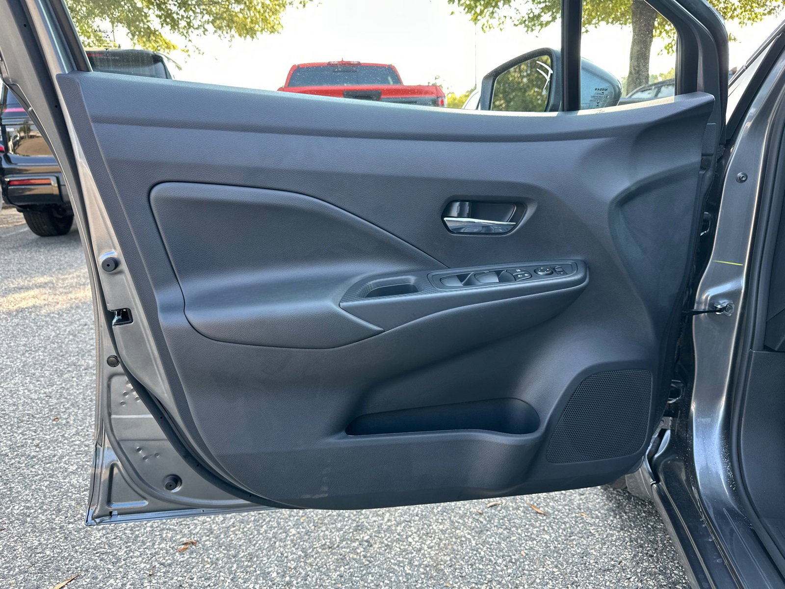 New 2025 Nissan Versa SV w/ Trunk Package image 10