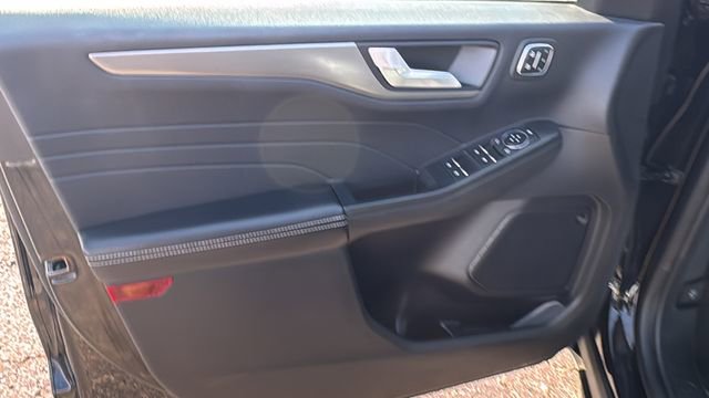 Certified 2023 Ford Escape Active w/ Tech Pack #2 image 9