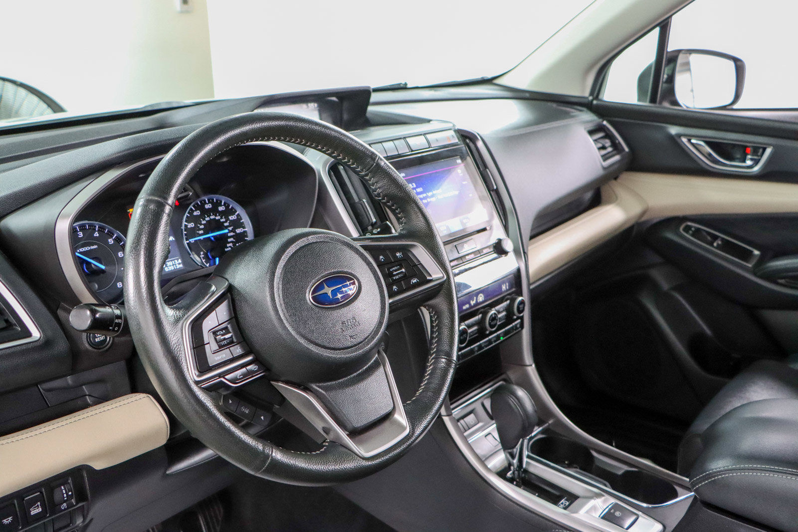 Used 2020 Subaru Ascent Limited w/ Popular Package #2A image 22