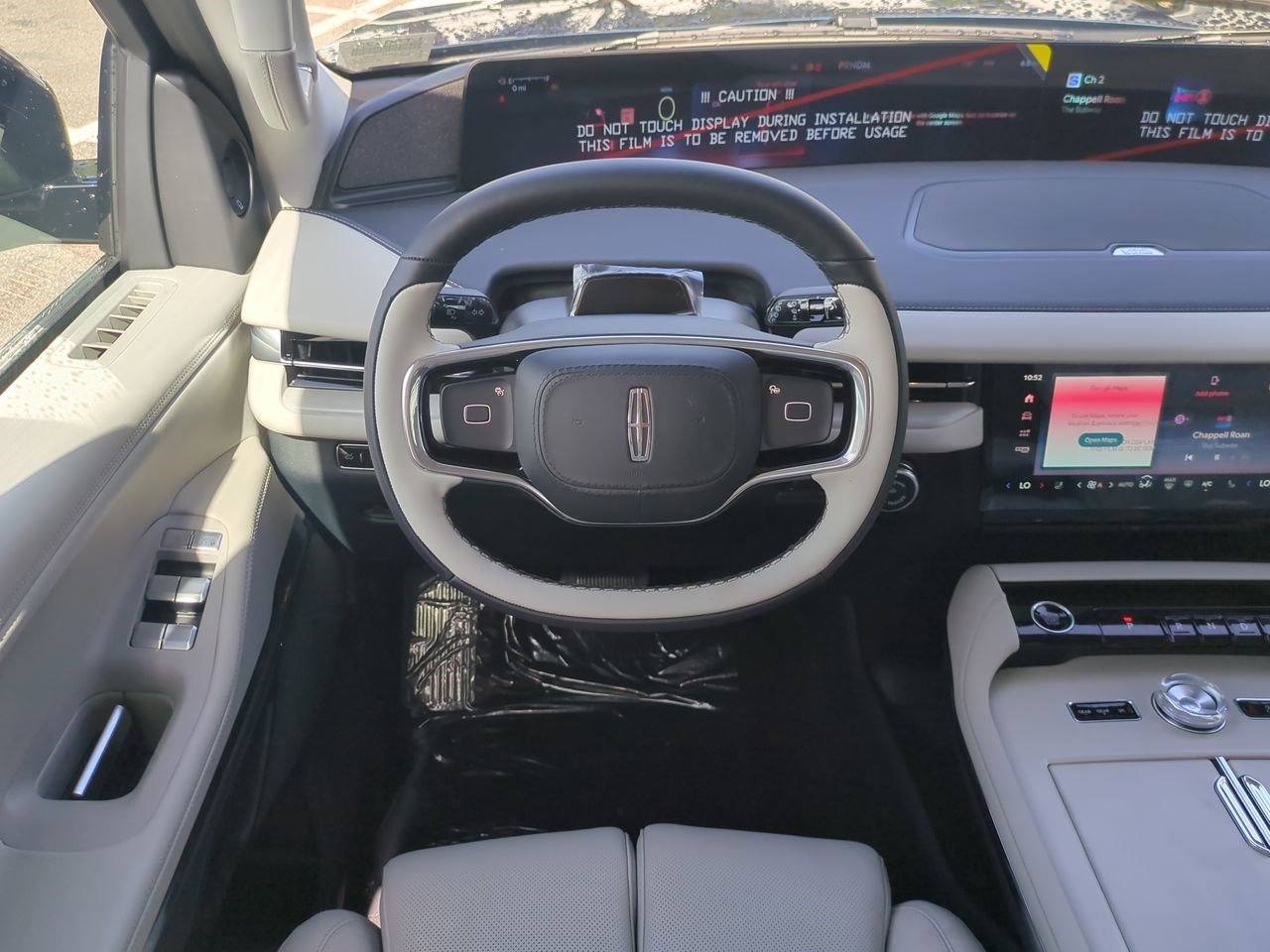 New 2025 Lincoln Navigator L Reserve image 16