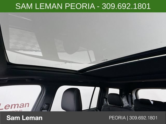 New 2026 Jeep Grand Cherokee L Limited w/ Limited Altitude Package AWD/4WD image 21