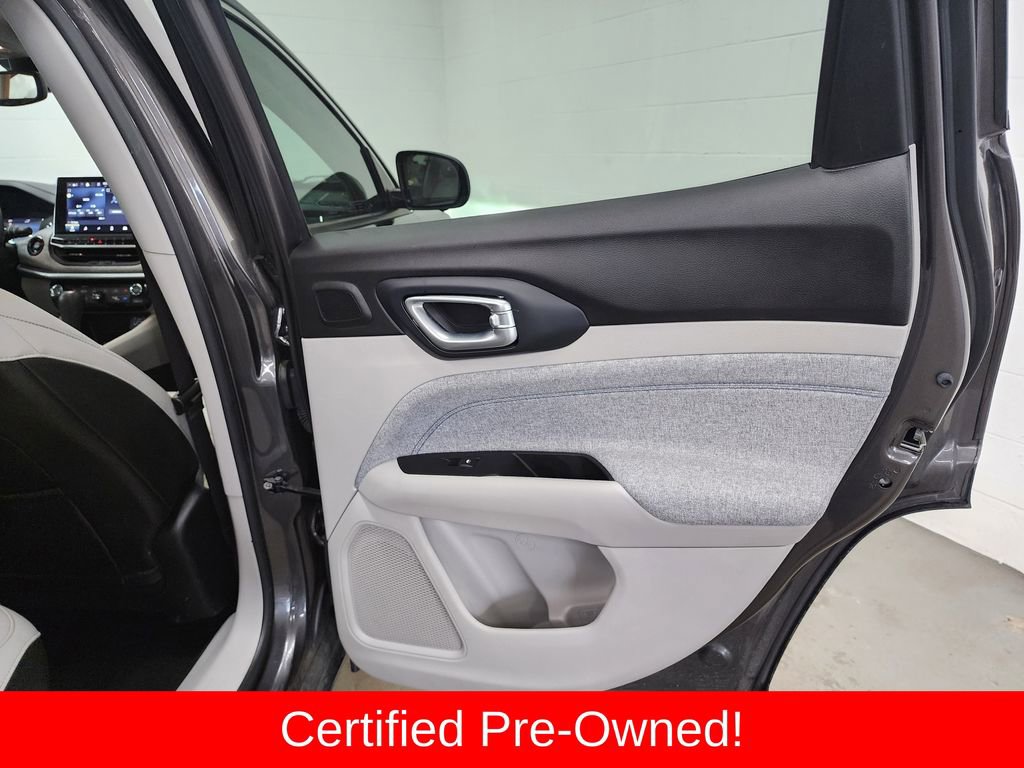 Certified 2022 Jeep Compass Latitude w/ Sun and Sound Group image 31