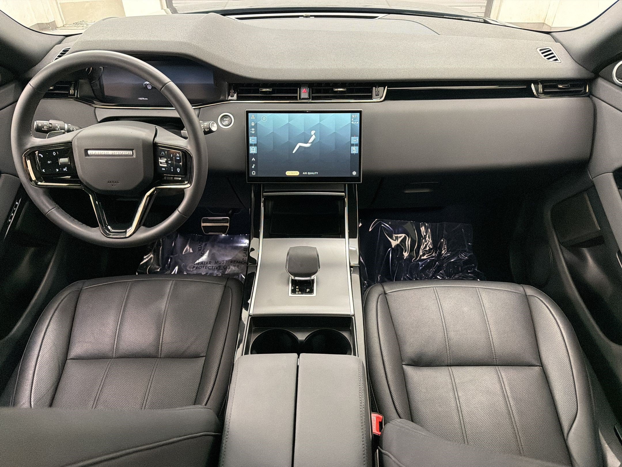 Used 2025 Land Rover Range Rover Evoque Dynamic SE AWD/4WD image 15