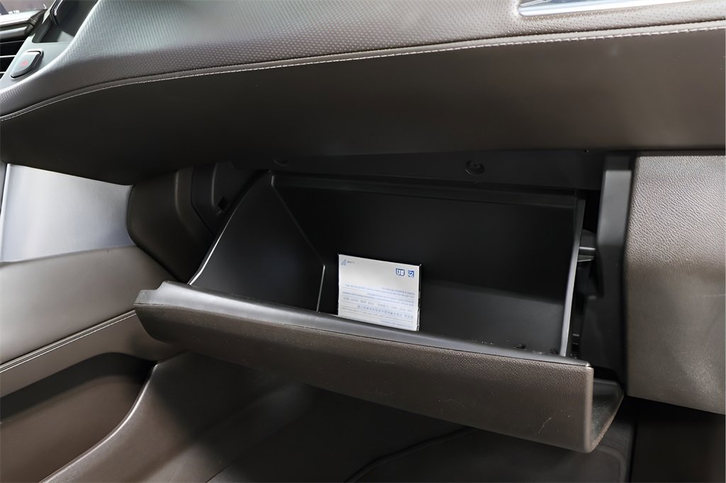 Used 2023 GMC Yukon SLT w/ Max Trailering Package image 34